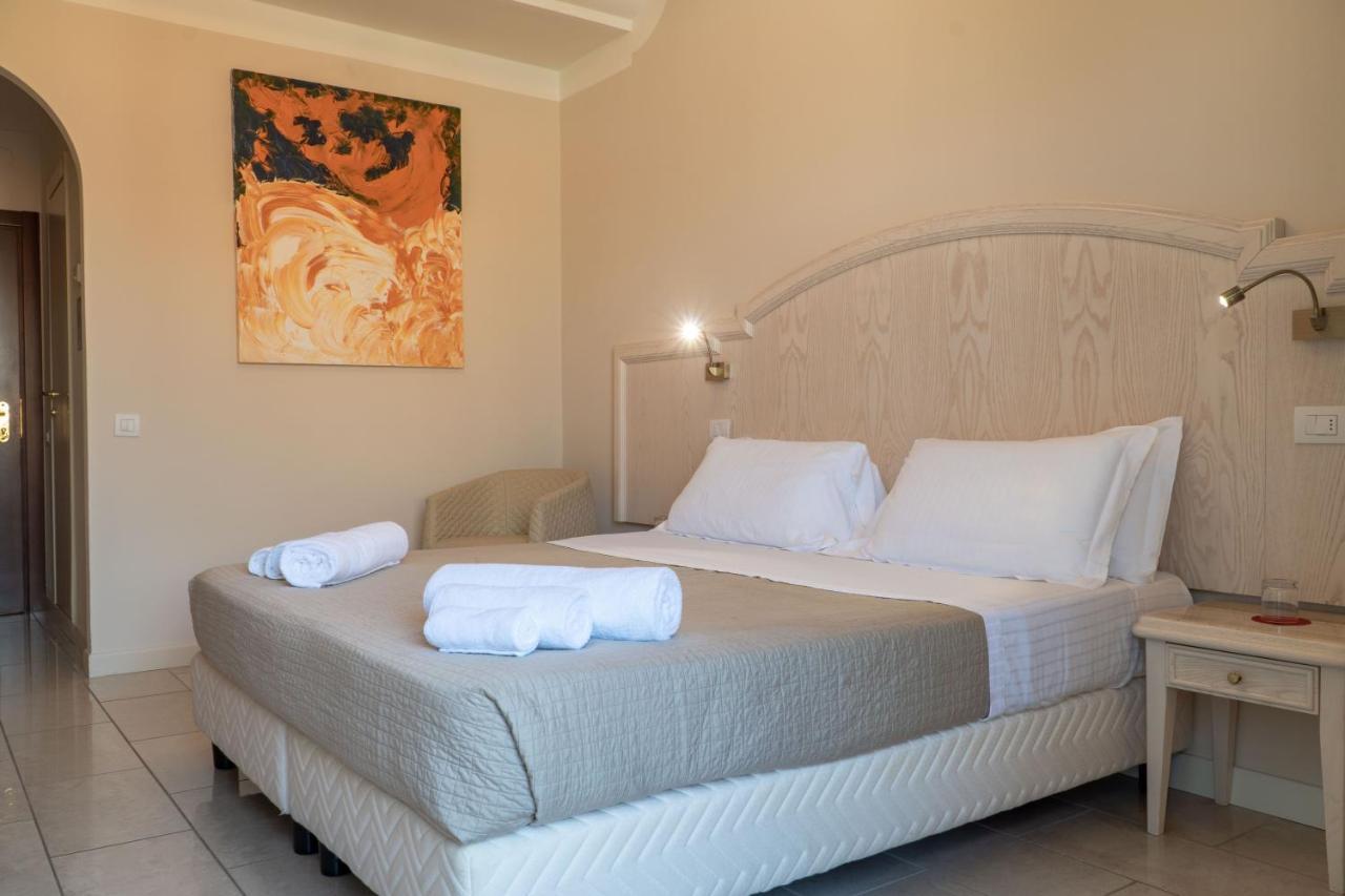 Brasil Seaview Hotel มิลาโน แมริตทิมา ภายนอก รูปภาพ