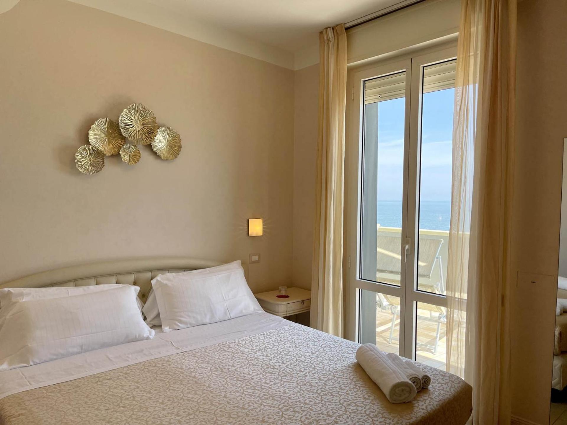 Brasil Seaview Hotel มิลาโน แมริตทิมา ภายนอก รูปภาพ