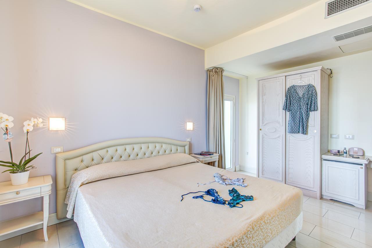 Brasil Seaview Hotel มิลาโน แมริตทิมา ภายนอก รูปภาพ